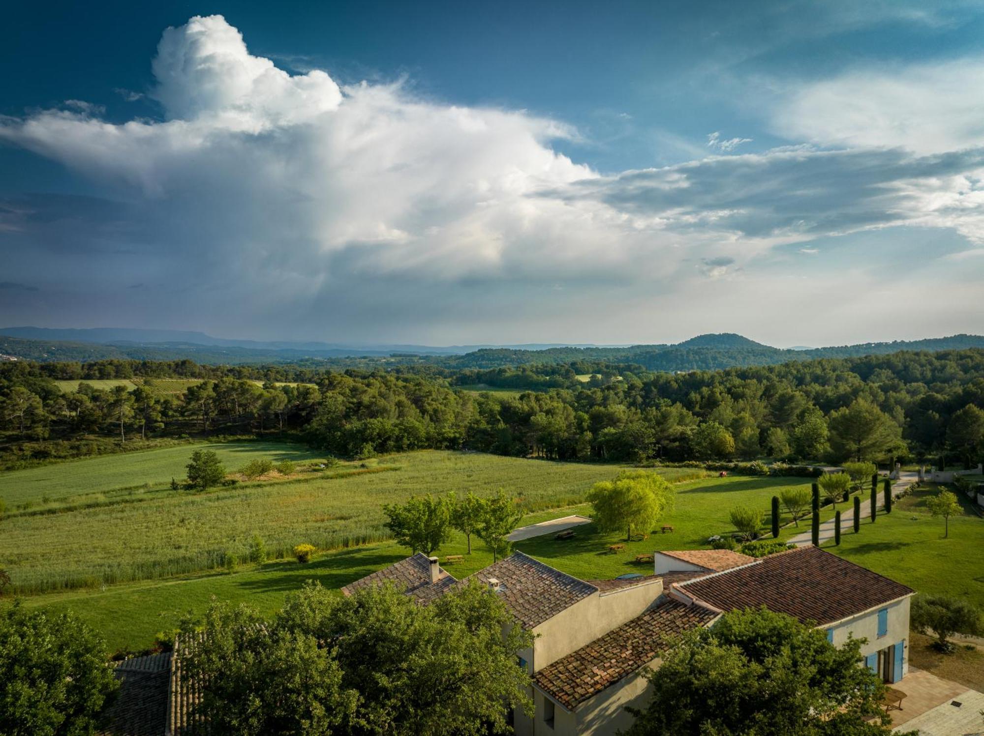 Domaine De La Marie Dans Le Luberon * Peypin-d'Aigues